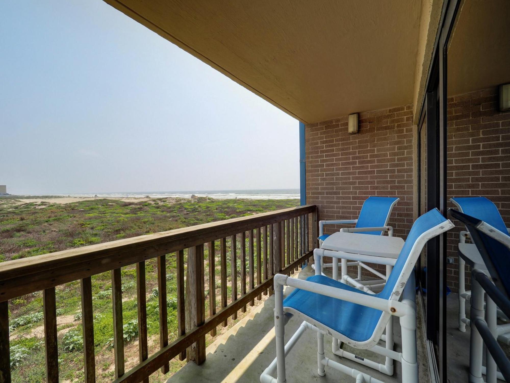 Island House Beachfront Condo Hotel كوربوس كريستي المظهر الخارجي الصورة